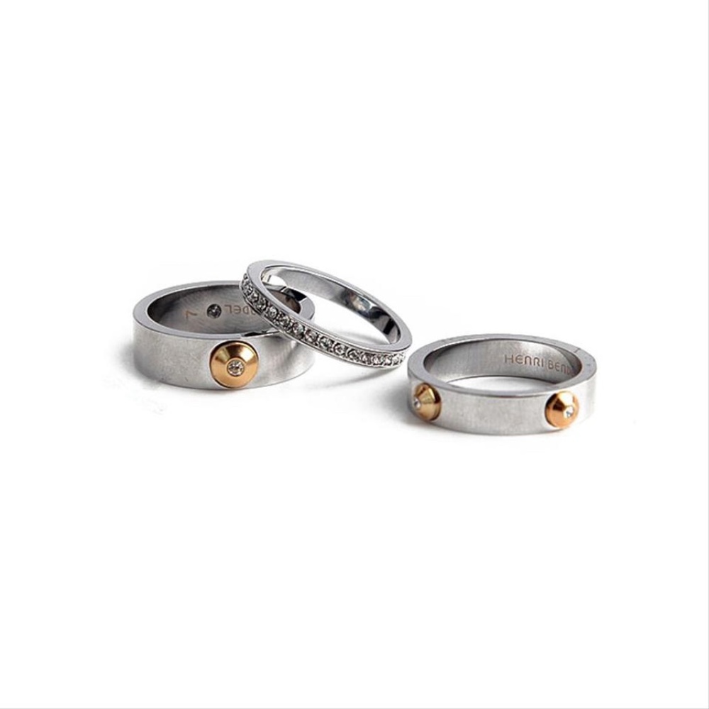 NEW Henri Bendel Miss Stacked Set of 3 Rings Bands